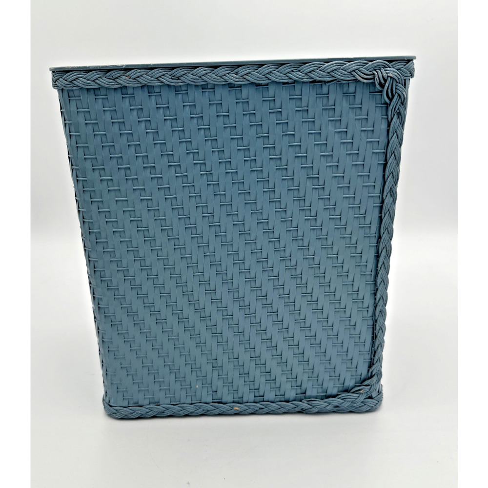 Vintage Mervyns Light Blue Plastic Basket Weave USA